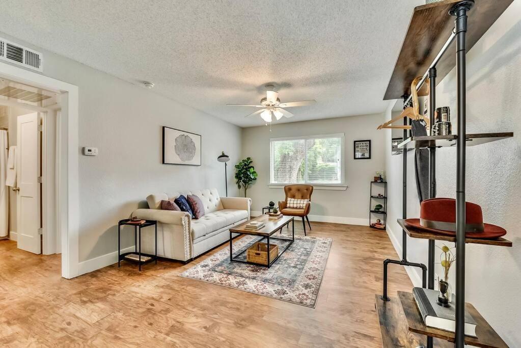Near Downtown Dallas - The Dapper Charm Exteriör bild